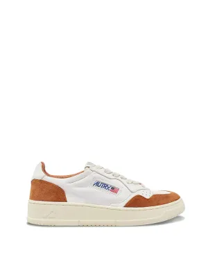 Autry Womens Medalist Low Trainers White Goatskin / Caramel Suede