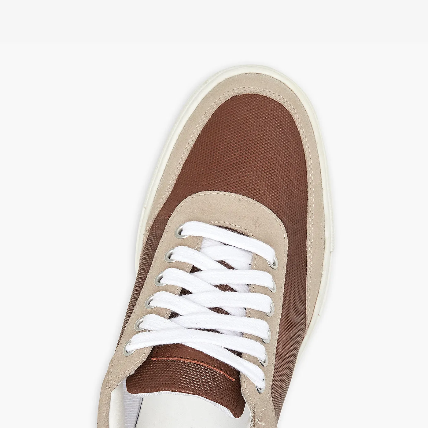 Classic Men's Sneaker