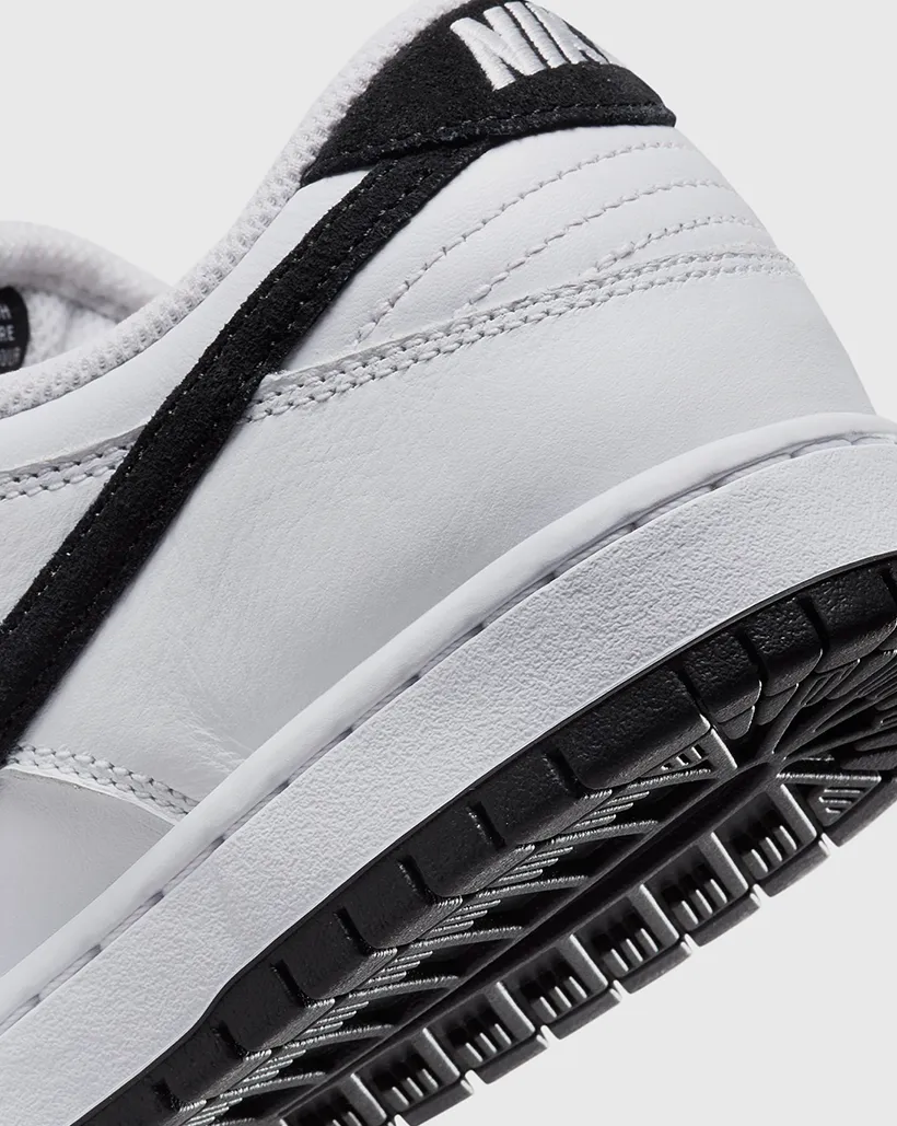 Nike SB Dunk Low Pro Shoe - White/Black/White