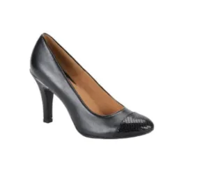 SOFFT Women's •Marilla• Cap-Toe Pump