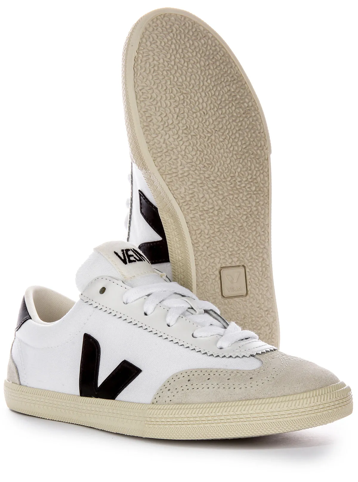 Veja Volley In White Black For Men