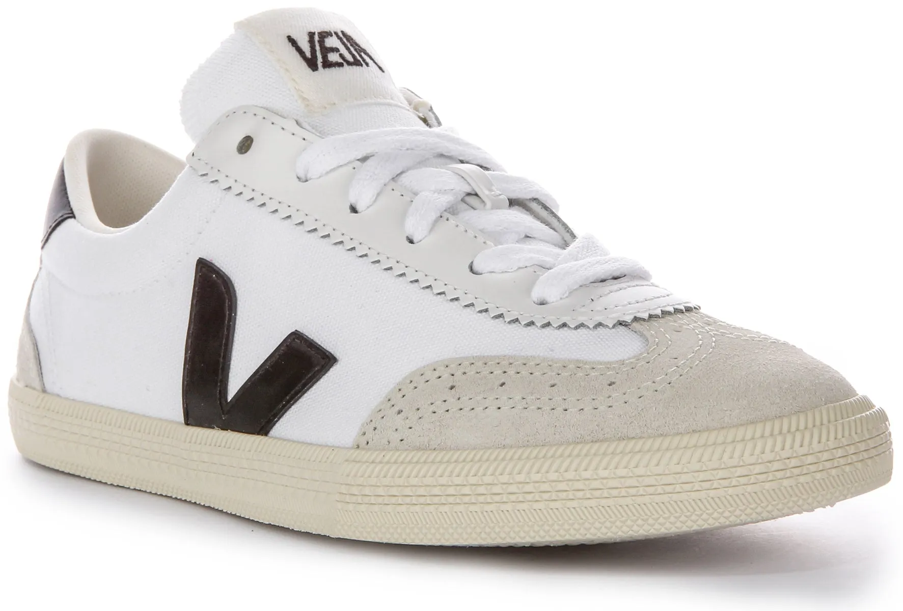 Veja Volley In White Black For Men